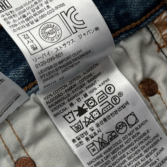 LEVI’S 501 SKINNY MEDIUM WASH DISTRESSED JEANS - Picture 11 of 16